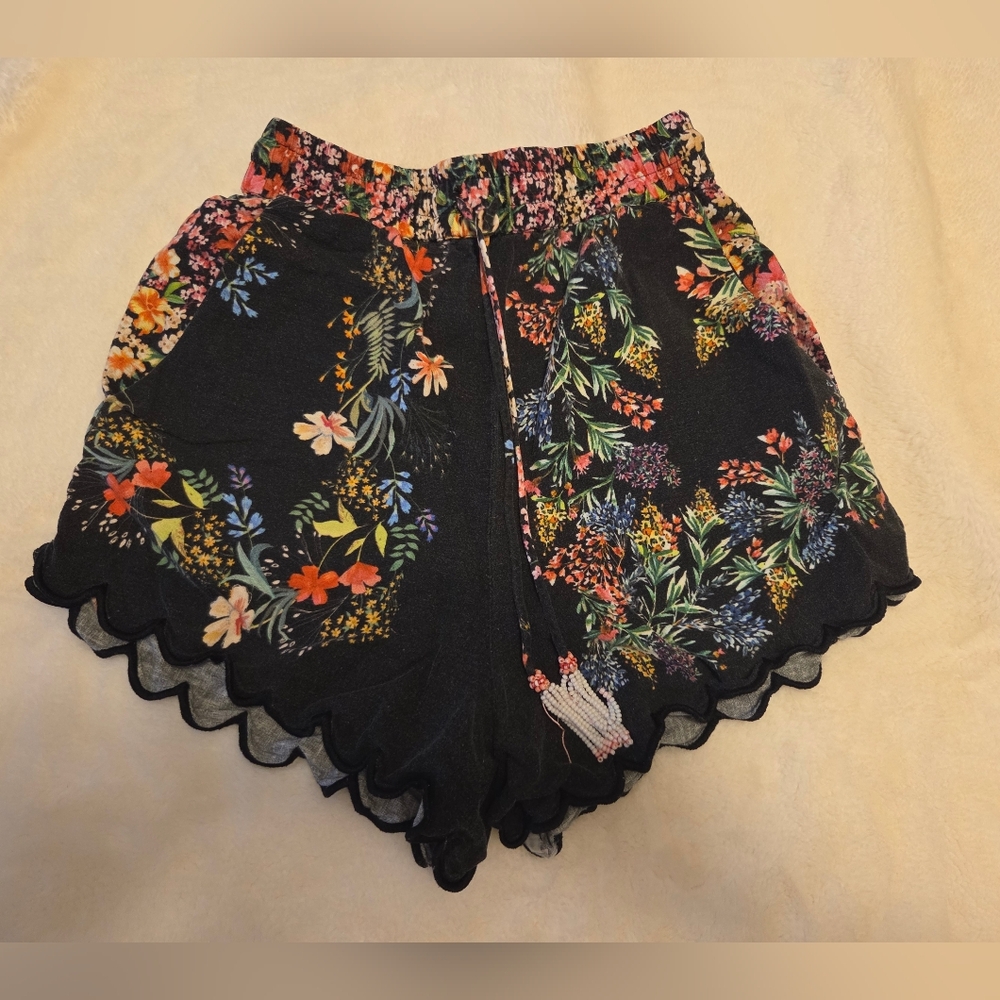 Farm Rio Black Delicate Forest Scarves Shorts, XXS